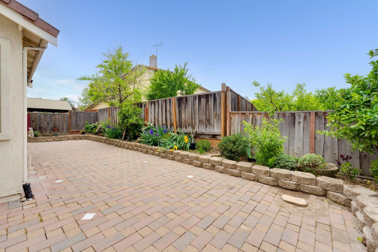 Detail Gallery Image 33 of 35 For 926 Ivy Glen Dr, San Jose,  CA 95133 - 6 Beds | 3 Baths