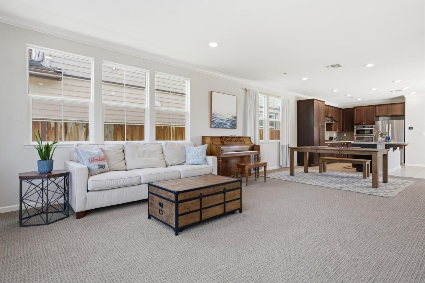 Detail Gallery Image 18 of 51 For 34270 Stable Way, Fremont,  CA 94555 - 4 Beds | 3/1 Baths