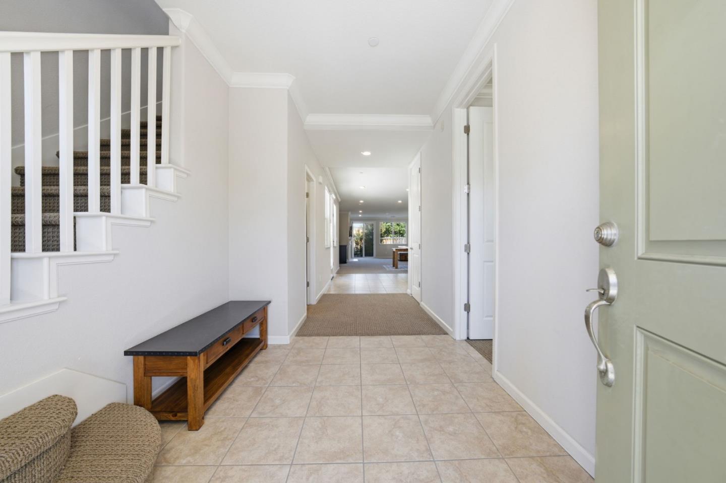 Detail Gallery Image 4 of 51 For 34270 Stable Way, Fremont,  CA 94555 - 4 Beds | 3/1 Baths