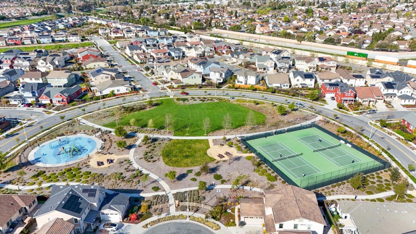 Detail Gallery Image 45 of 51 For 34270 Stable Way, Fremont,  CA 94555 - 4 Beds | 3/1 Baths