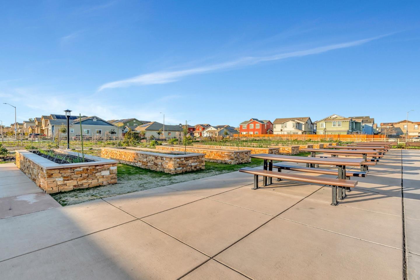 Detail Gallery Image 49 of 51 For 34270 Stable Way, Fremont,  CA 94555 - 4 Beds | 3/1 Baths