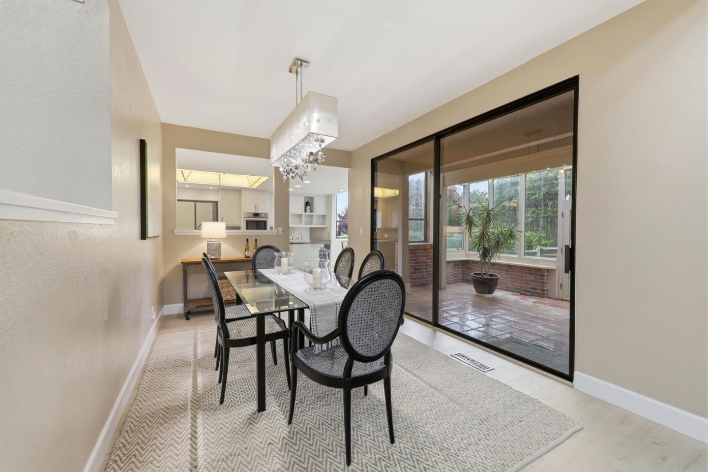 Detail Gallery Image 18 of 51 For 2329 Burning Tree Rd, Half Moon Bay,  CA 94019 - 4 Beds | 2/1 Baths