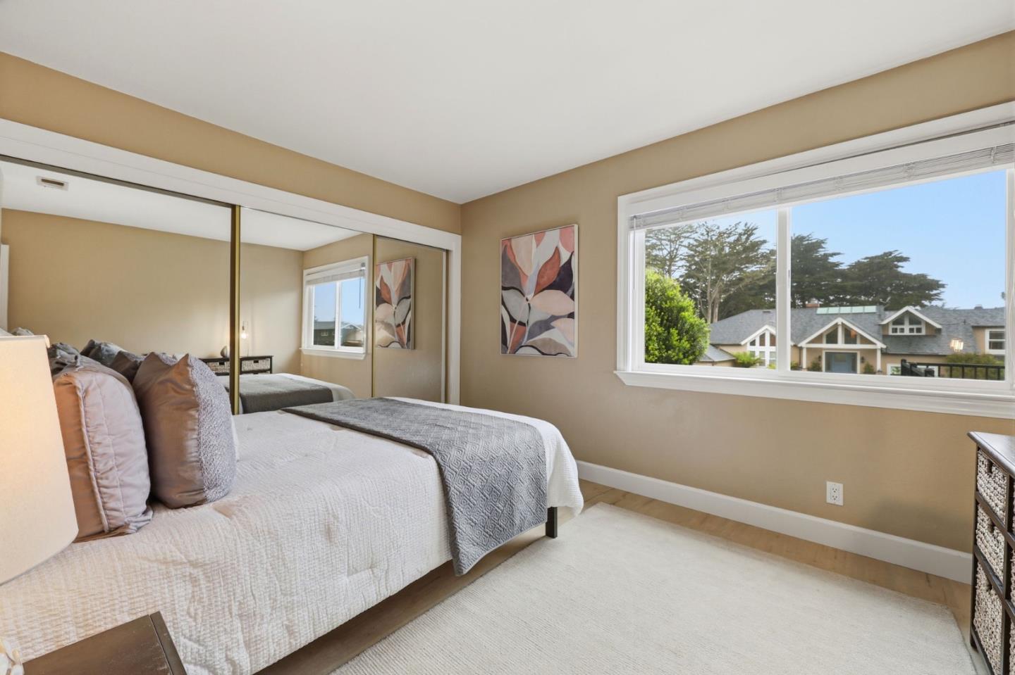 Detail Gallery Image 30 of 51 For 2329 Burning Tree Rd, Half Moon Bay,  CA 94019 - 4 Beds | 2/1 Baths