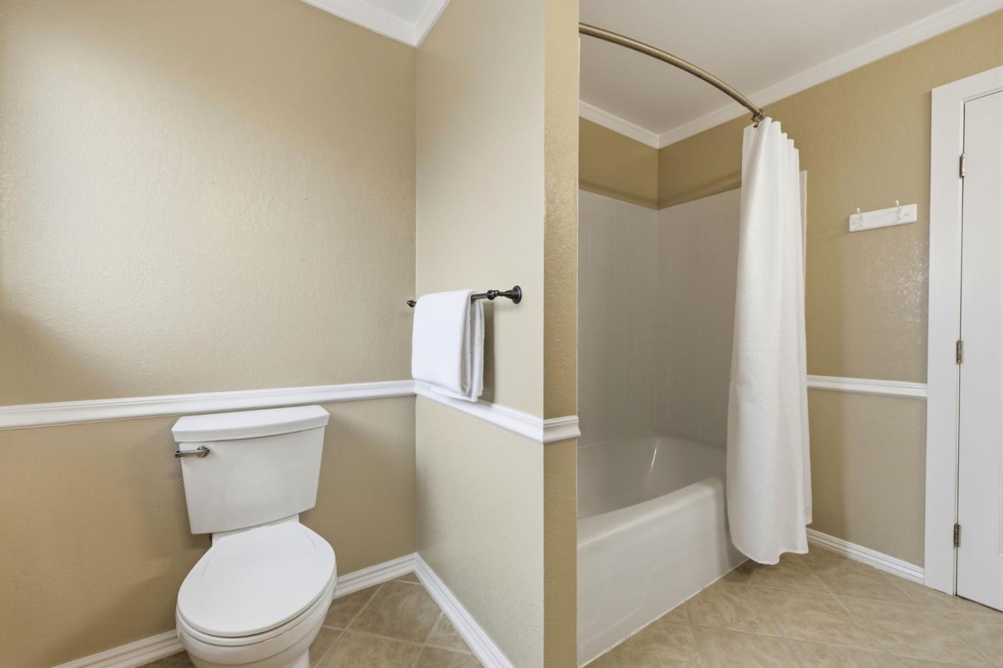 Detail Gallery Image 42 of 51 For 2329 Burning Tree Rd, Half Moon Bay,  CA 94019 - 4 Beds | 2/1 Baths