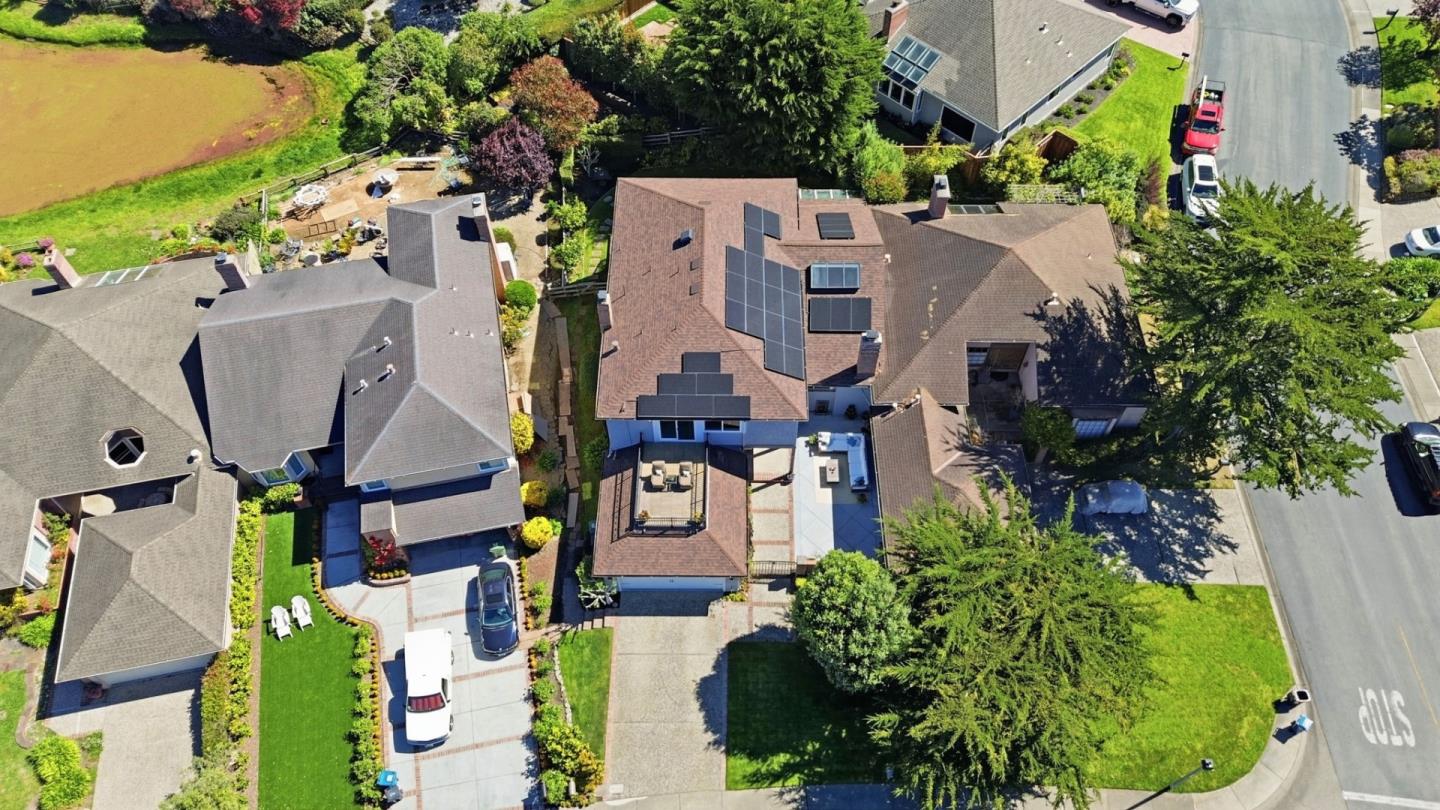 Detail Gallery Image 58 of 65 For 2329 Burning Tree Rd, Half Moon Bay,  CA 94019 - 4 Beds | 2/1 Baths