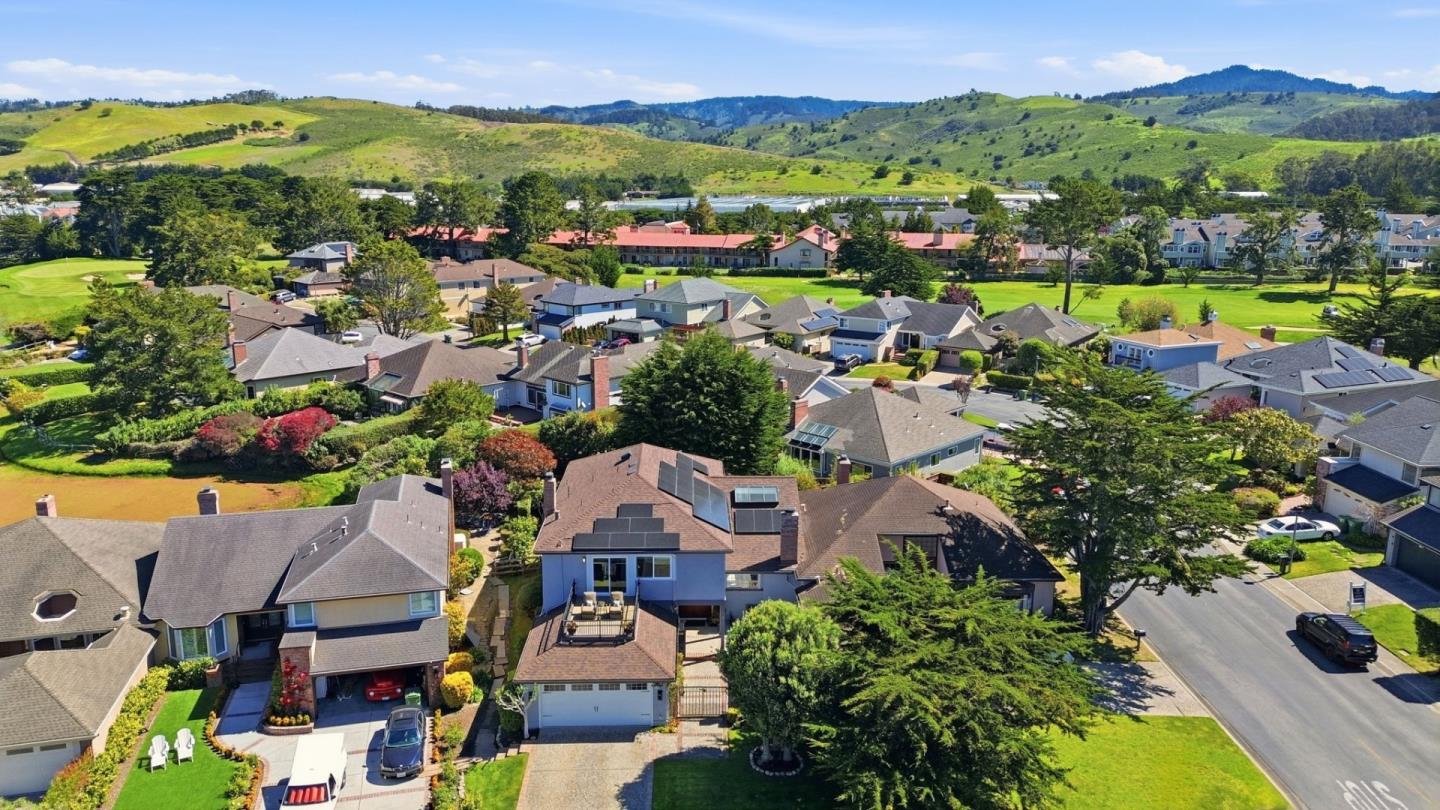 Detail Gallery Image 62 of 65 For 2329 Burning Tree Rd, Half Moon Bay,  CA 94019 - 4 Beds | 2/1 Baths