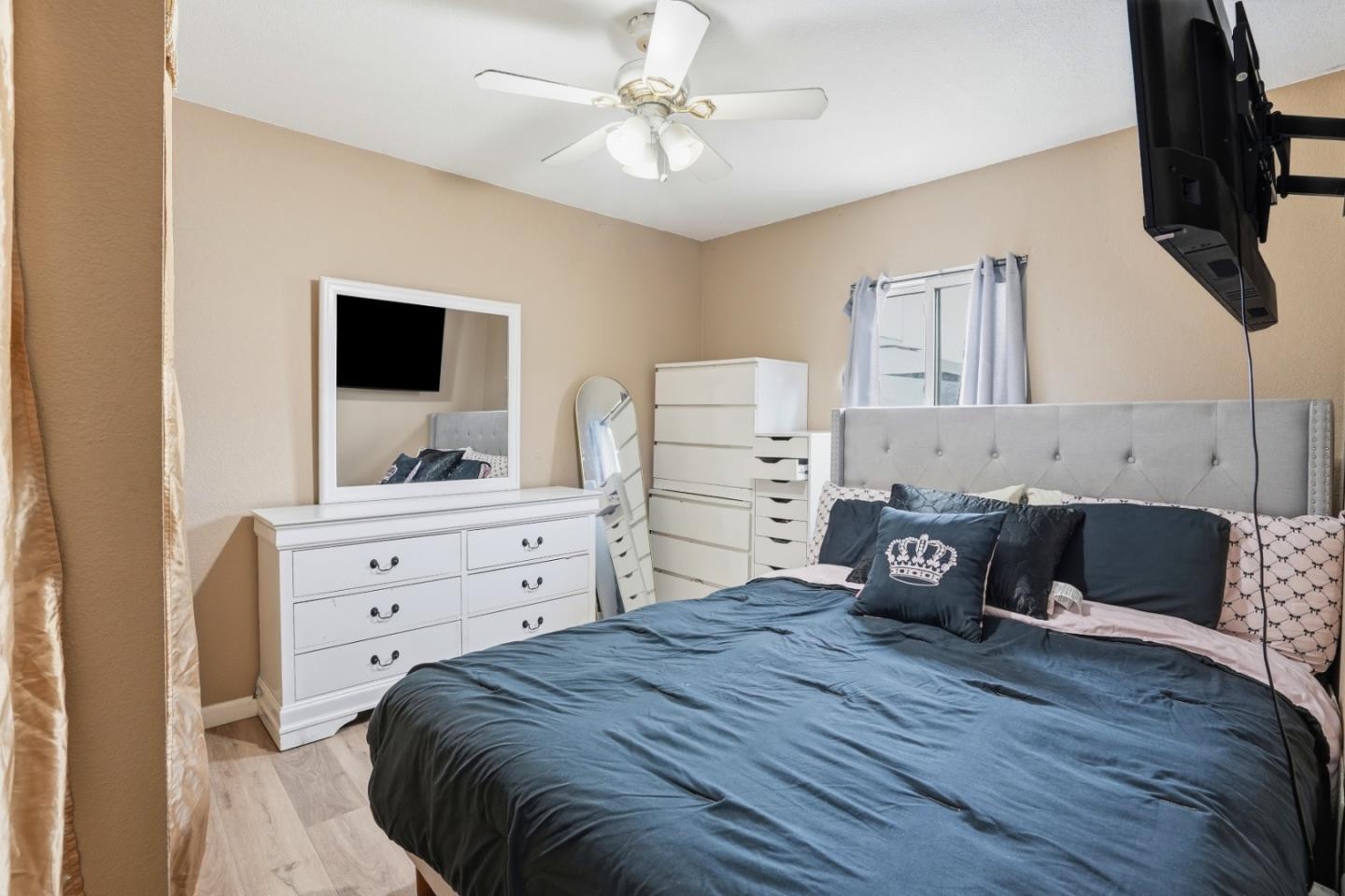 Detail Gallery Image 25 of 43 For 66th Ave, Oakland,  CA 94605 - 3 Beds | 1 Baths