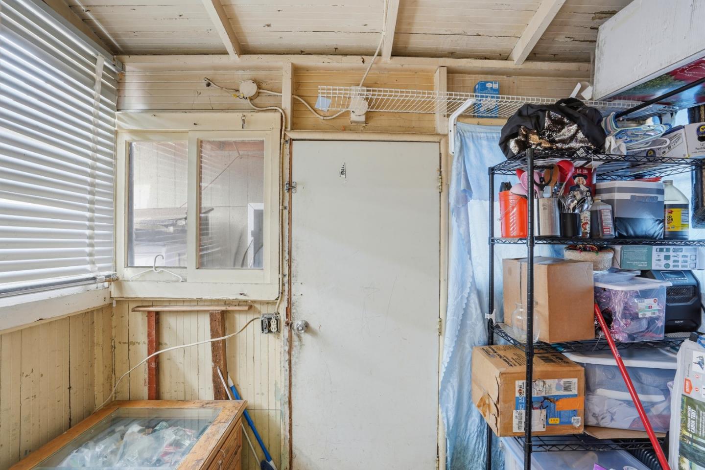 Detail Gallery Image 32 of 43 For 66th Ave, Oakland,  CA 94605 - 3 Beds | 1 Baths