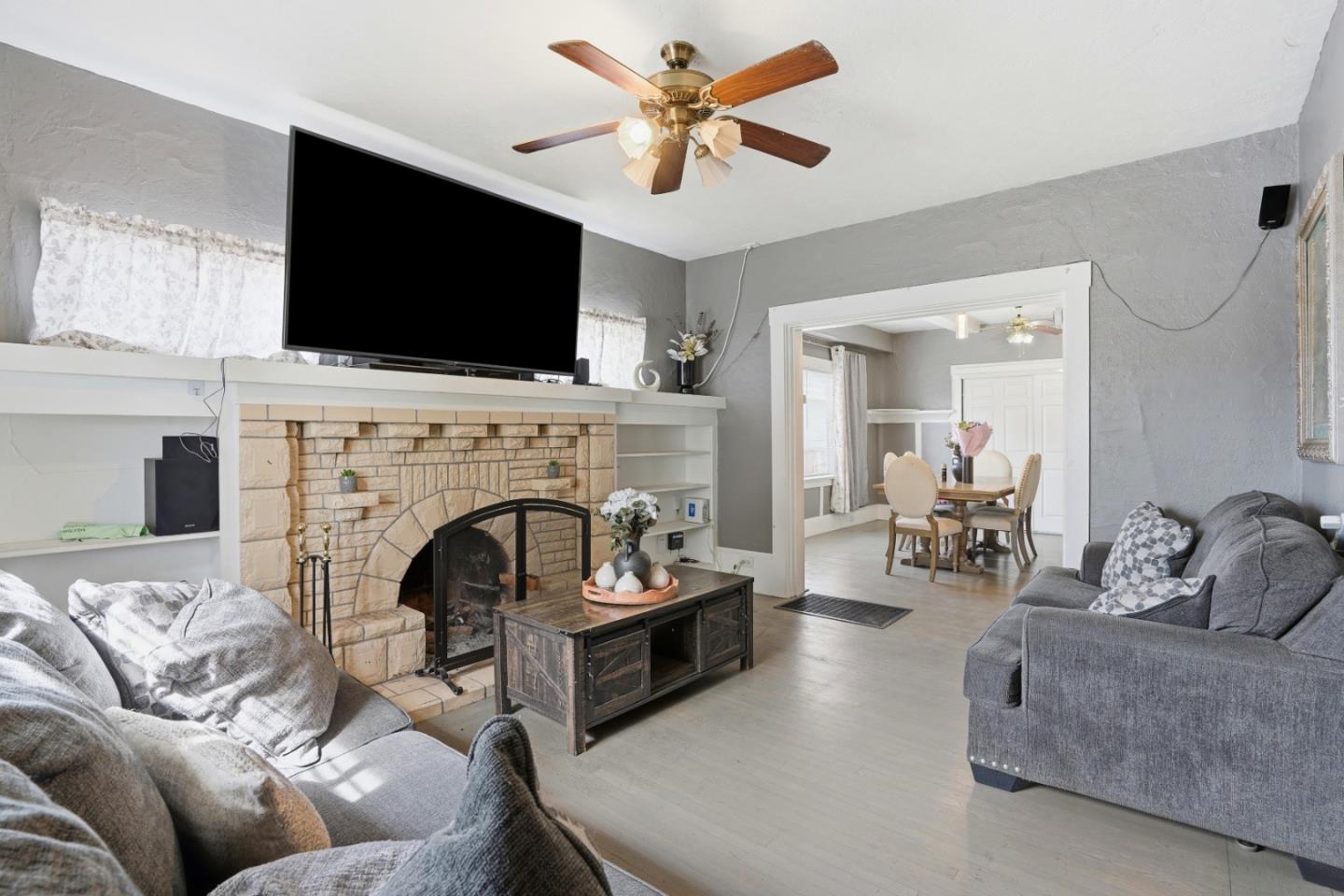 Detail Gallery Image 7 of 43 For 66th Ave, Oakland,  CA 94605 - 3 Beds | 1 Baths