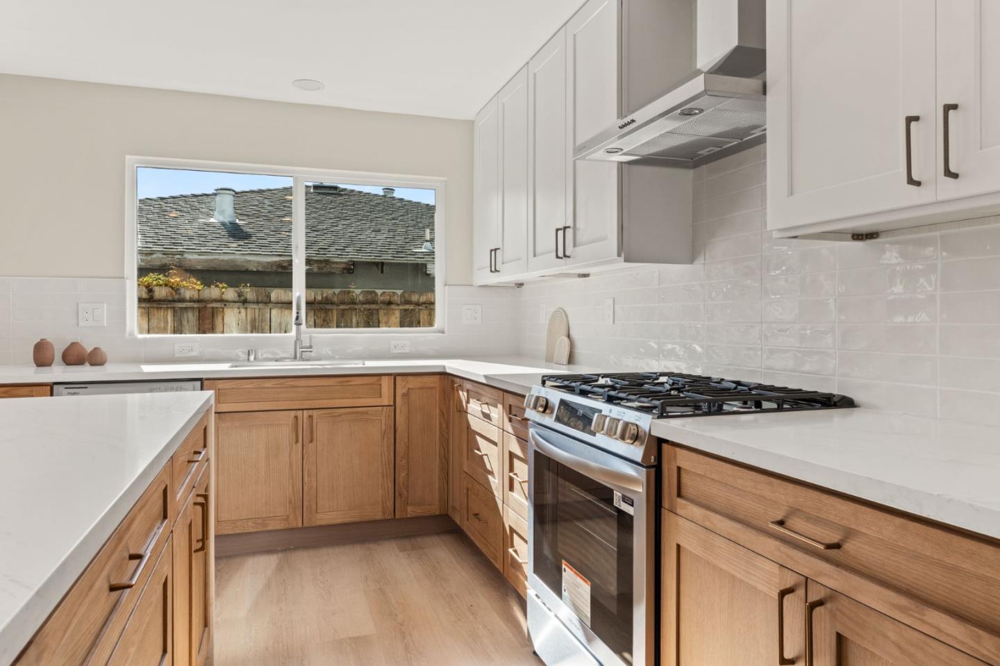 Detail Gallery Image 11 of 30 For 3250 Sylvan Dr, San Jose,  CA 95148 - 4 Beds | 2 Baths