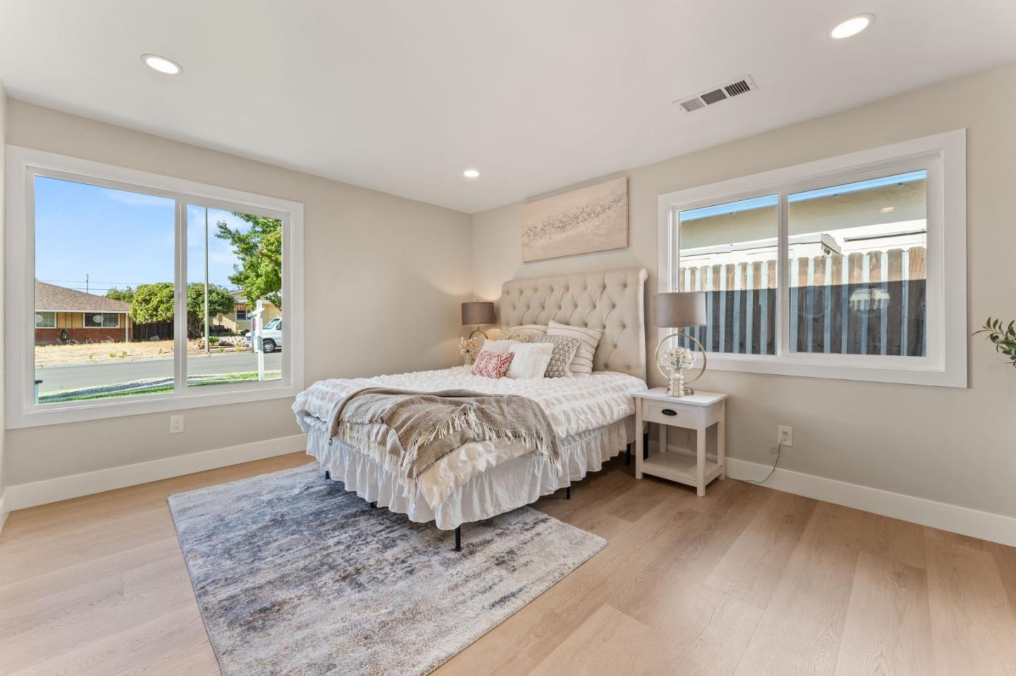 Detail Gallery Image 16 of 30 For 3250 Sylvan Dr, San Jose,  CA 95148 - 4 Beds | 2 Baths