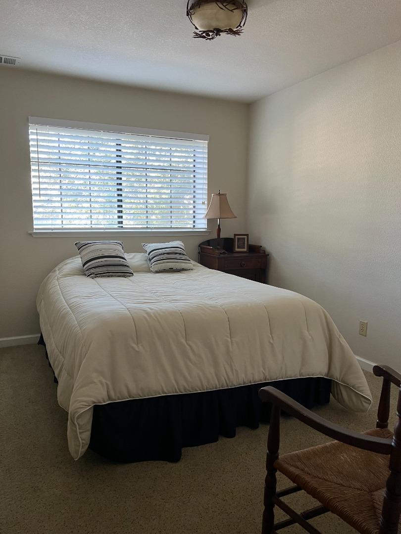 Detail Gallery Image 18 of 39 For 40586 Saddleback Rd, Bass Lake,  CA 93604 - 5 Beds | 3/1 Baths