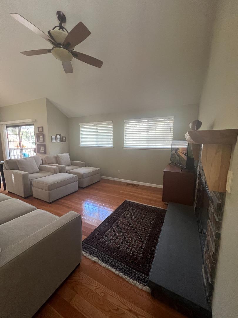 Detail Gallery Image 7 of 39 For 40586 Saddleback Rd, Bass Lake,  CA 93604 - 5 Beds | 3/1 Baths