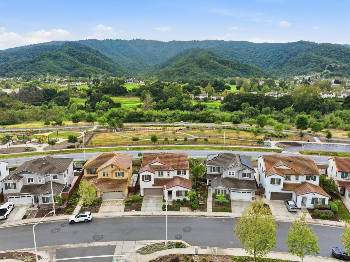 Detail Gallery Image 41 of 55 For 1816 Rosemary Dr, Gilroy,  CA 95020 - 5 Beds | 4/1 Baths