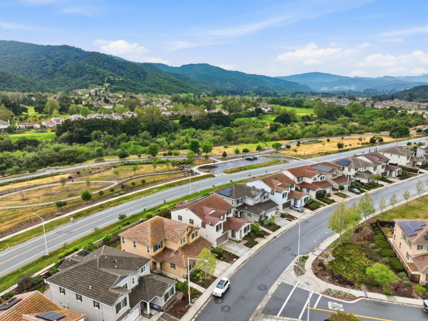 Detail Gallery Image 51 of 55 For 1816 Rosemary Dr, Gilroy,  CA 95020 - 5 Beds | 4/1 Baths