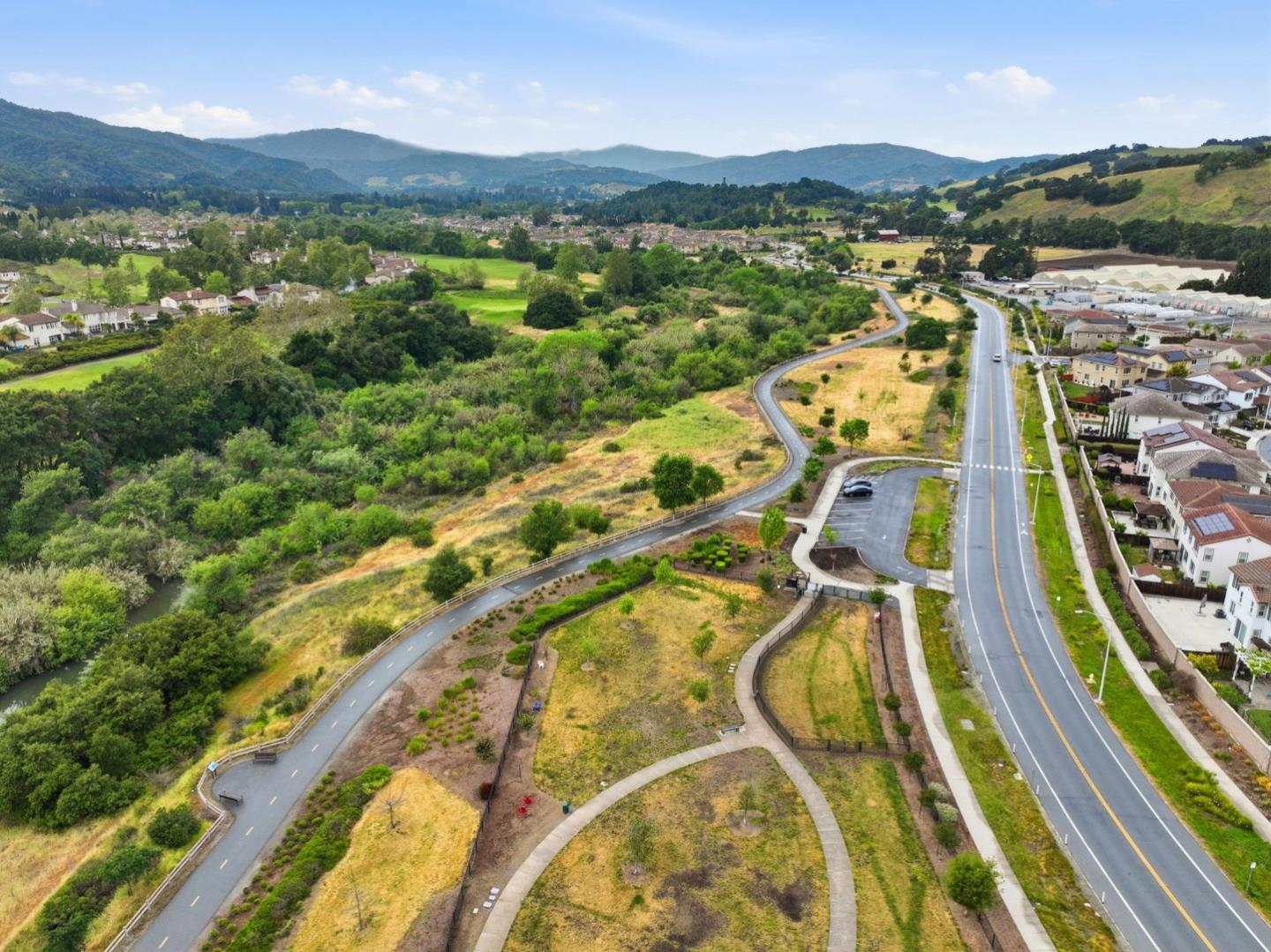 Detail Gallery Image 52 of 55 For 1816 Rosemary Dr, Gilroy,  CA 95020 - 5 Beds | 4/1 Baths