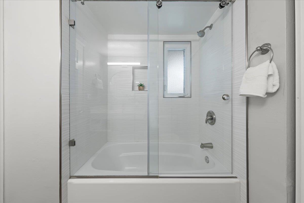 Detail Gallery Image 19 of 29 For 221 Kiely Blvd #B,  Santa Clara,  CA 95051 - 2 Beds | 2 Baths