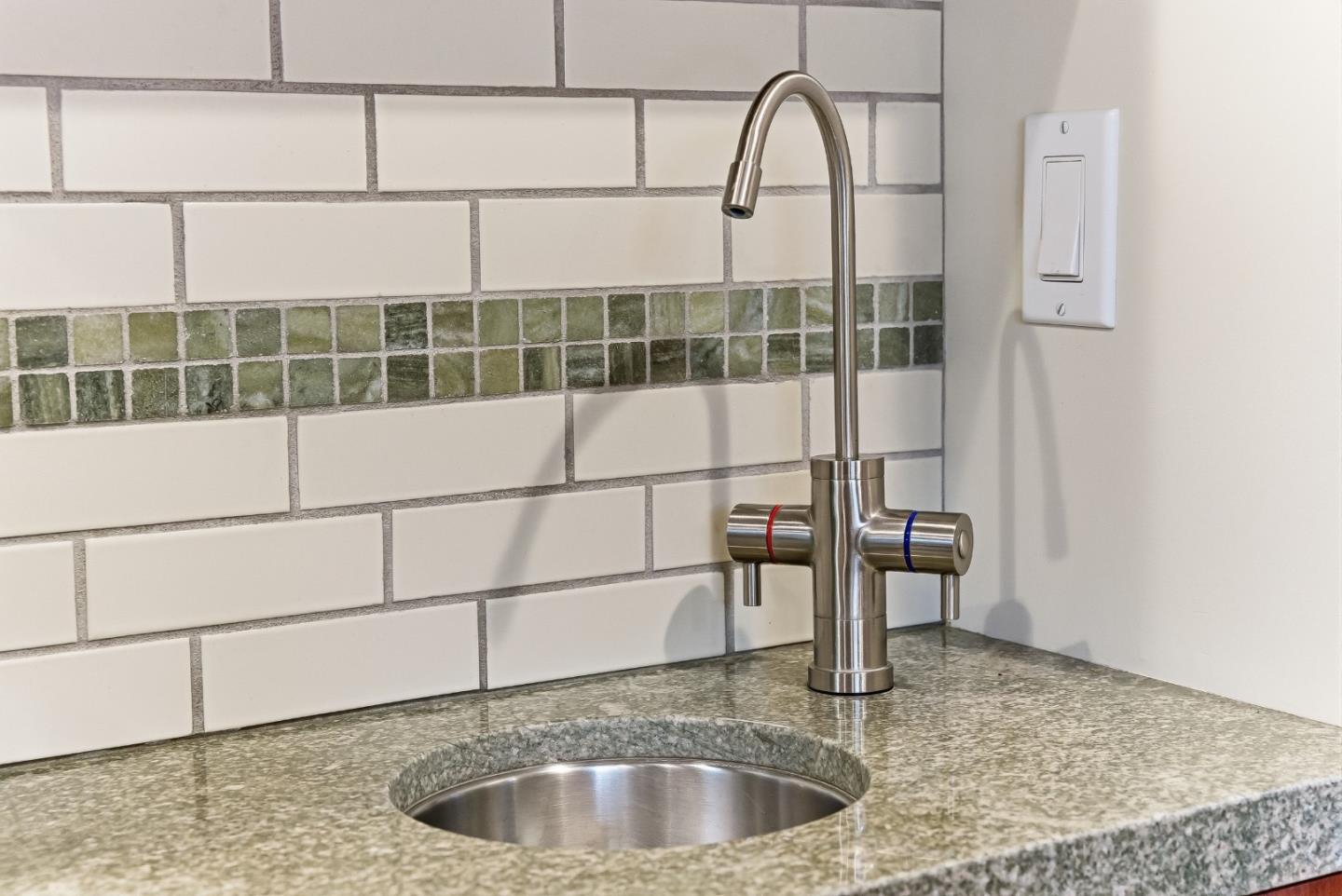 Detail Gallery Image 21 of 98 For 1486 Burrell Ct, San Jose,  CA 95126 - 4 Beds | 2 Baths