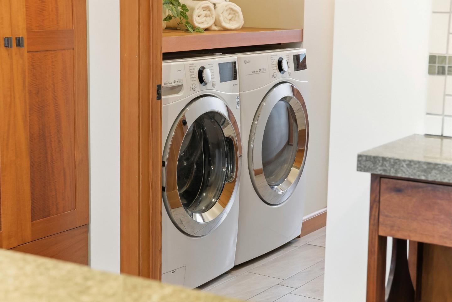 Detail Gallery Image 23 of 98 For 1486 Burrell Ct, San Jose,  CA 95126 - 4 Beds | 2 Baths