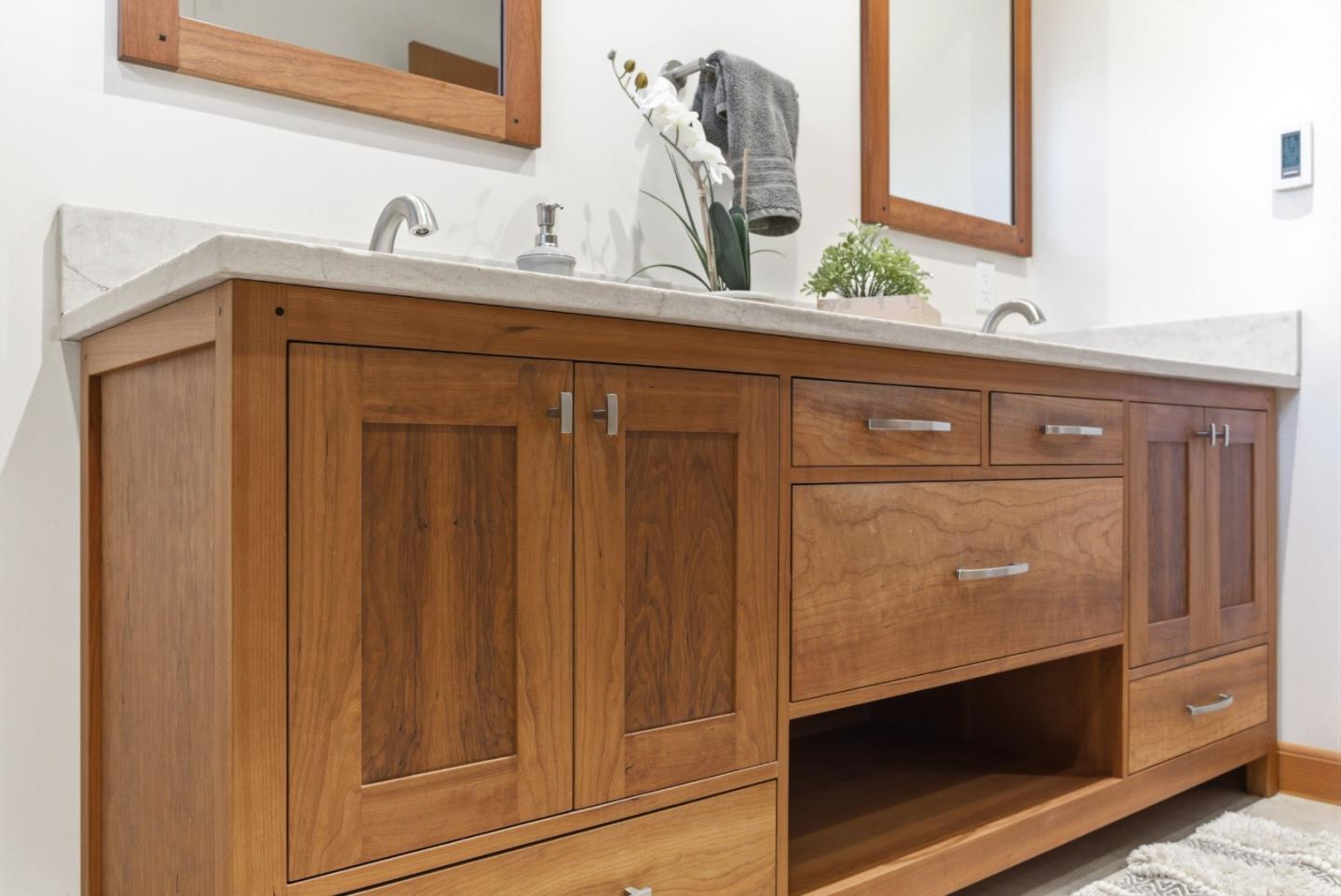 Detail Gallery Image 33 of 98 For 1486 Burrell Ct, San Jose,  CA 95126 - 4 Beds | 2 Baths