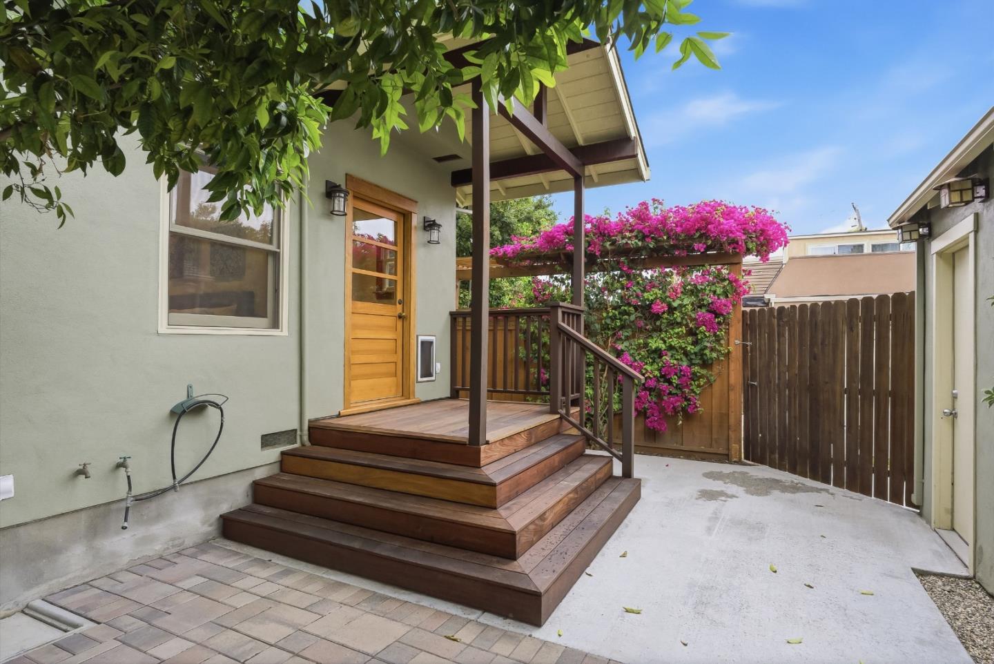 Detail Gallery Image 43 of 98 For 1486 Burrell Ct, San Jose,  CA 95126 - 4 Beds | 2 Baths