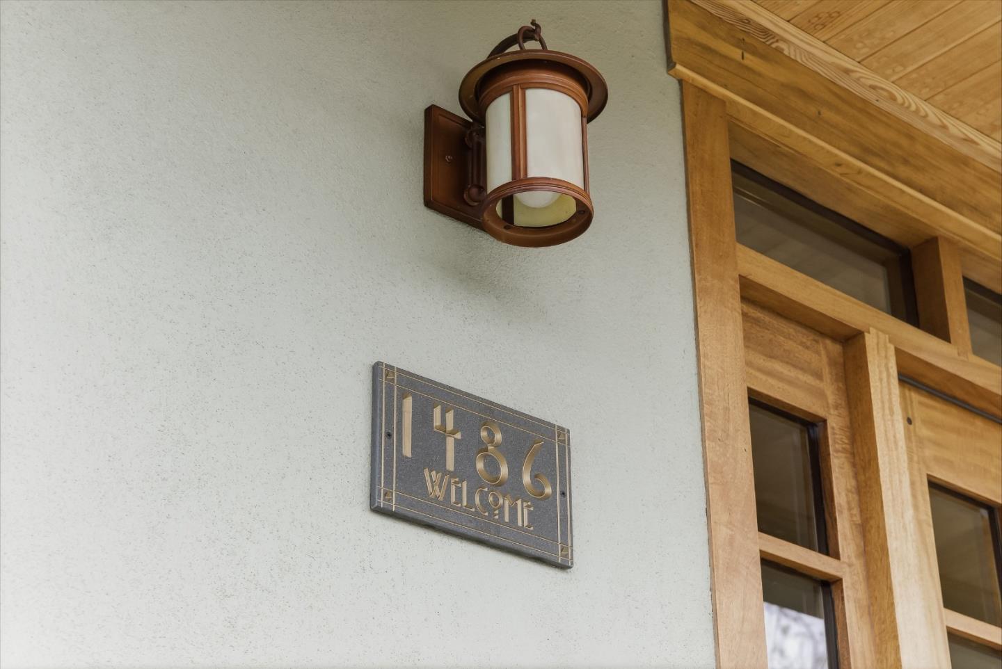 Detail Gallery Image 5 of 98 For 1486 Burrell Ct, San Jose,  CA 95126 - 4 Beds | 2 Baths