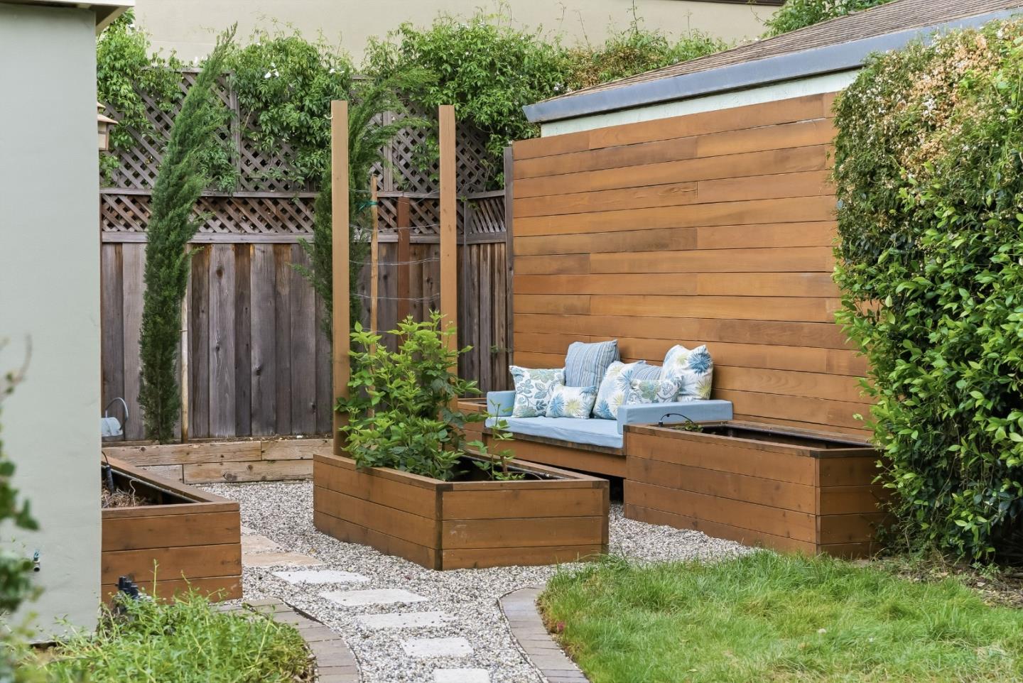 Detail Gallery Image 50 of 98 For 1486 Burrell Ct, San Jose,  CA 95126 - 4 Beds | 2 Baths