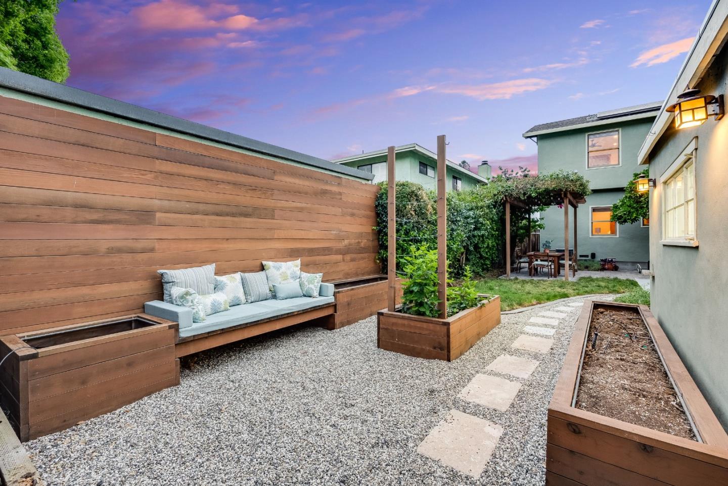 Detail Gallery Image 51 of 98 For 1486 Burrell Ct, San Jose,  CA 95126 - 4 Beds | 2 Baths