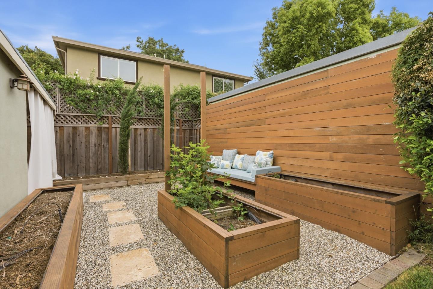 Detail Gallery Image 54 of 98 For 1486 Burrell Ct, San Jose,  CA 95126 - 4 Beds | 2 Baths