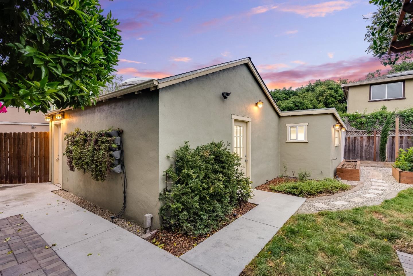 Detail Gallery Image 56 of 98 For 1486 Burrell Ct, San Jose,  CA 95126 - 4 Beds | 2 Baths