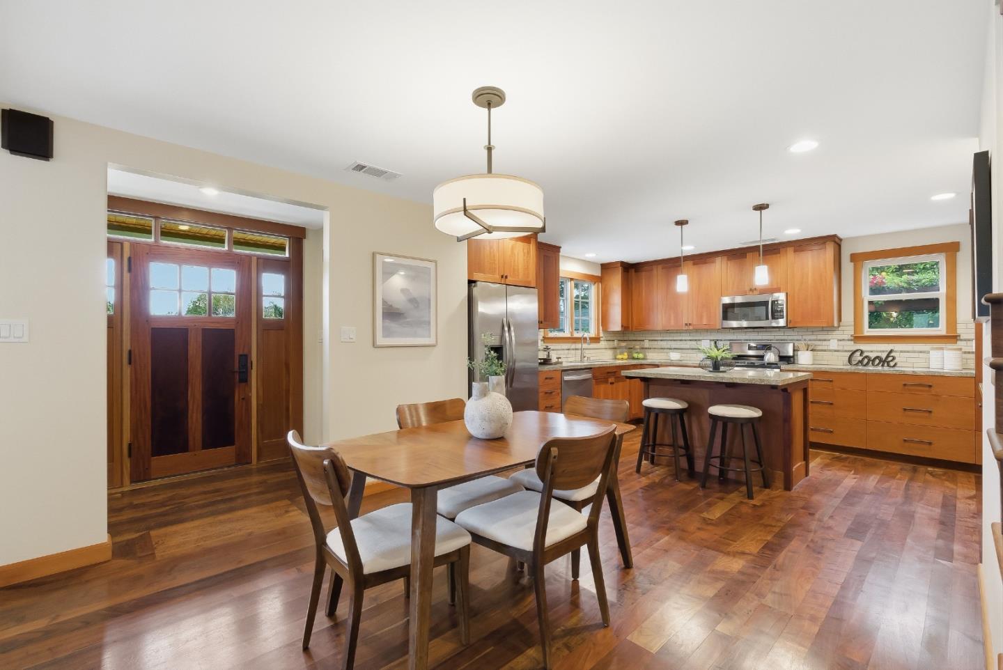 Detail Gallery Image 7 of 98 For 1486 Burrell Ct, San Jose,  CA 95126 - 4 Beds | 2 Baths