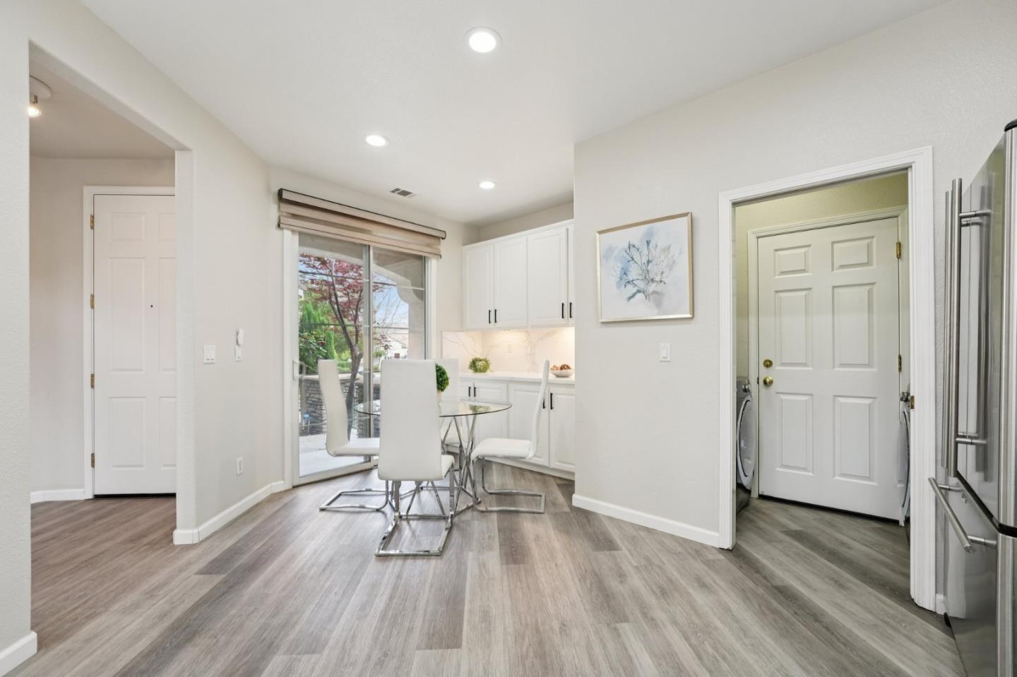 Detail Gallery Image 19 of 49 For 5340 Manderston Dr, San Jose,  CA 95138 - 3 Beds | 2/1 Baths