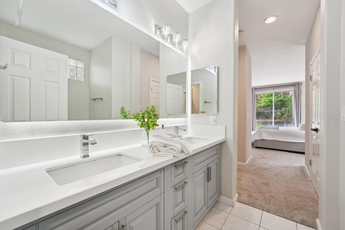 Detail Gallery Image 27 of 49 For 5340 Manderston Dr, San Jose,  CA 95138 - 3 Beds | 2/1 Baths