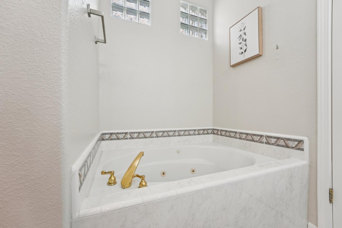 Detail Gallery Image 29 of 49 For 5340 Manderston Dr, San Jose,  CA 95138 - 3 Beds | 2/1 Baths