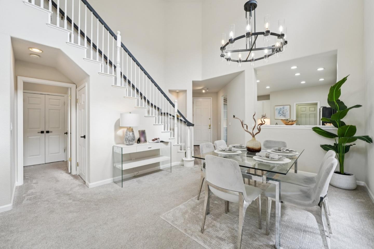 Detail Gallery Image 8 of 49 For 5340 Manderston Dr, San Jose,  CA 95138 - 3 Beds | 2/1 Baths