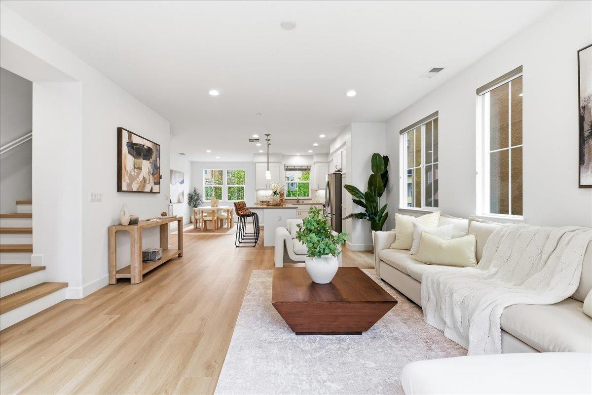 Detail Gallery Image 14 of 53 For 5708 Oceanspray Rd, Newark,  CA 94560 - 3 Beds | 3/1 Baths