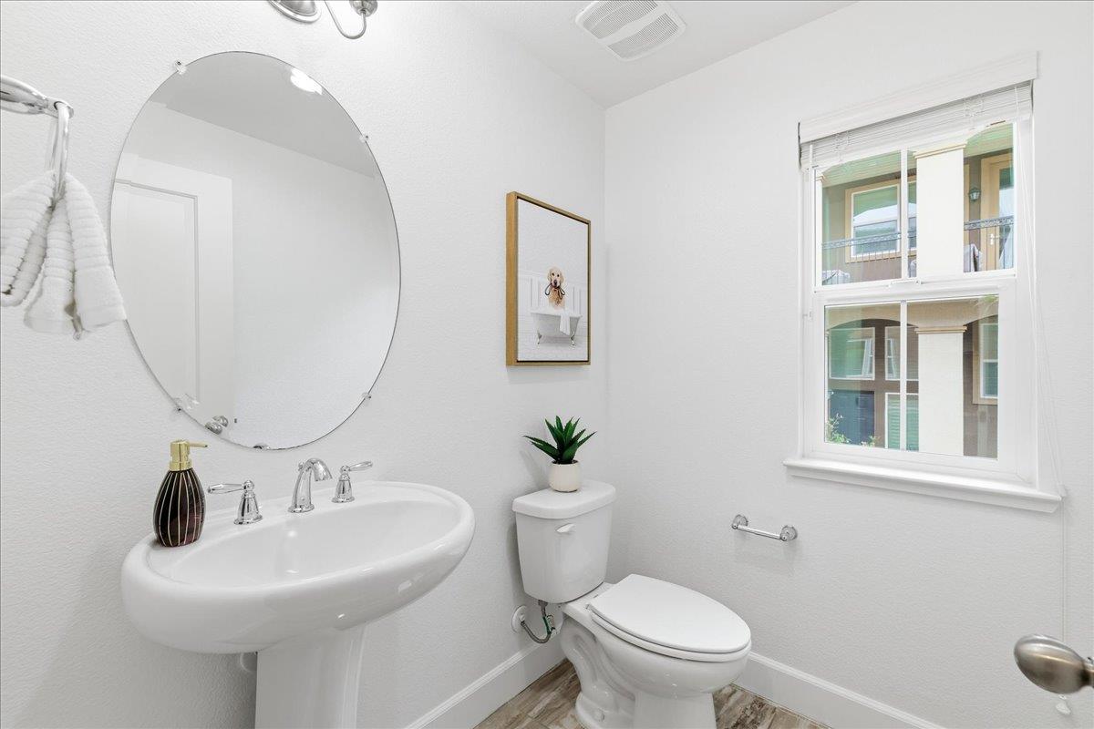 Detail Gallery Image 23 of 53 For 5708 Oceanspray Rd, Newark,  CA 94560 - 3 Beds | 3/1 Baths