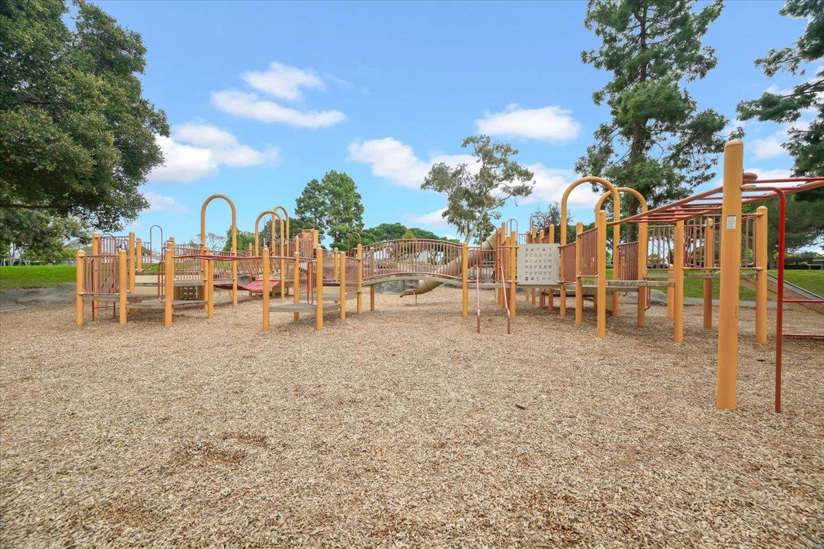 Detail Gallery Image 52 of 53 For 5708 Oceanspray Rd, Newark,  CA 94560 - 3 Beds | 3/1 Baths