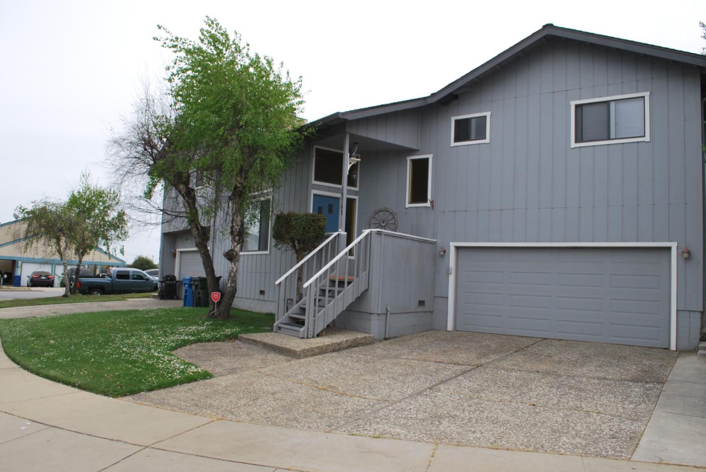 Front Image Thumbnail for ML82041327