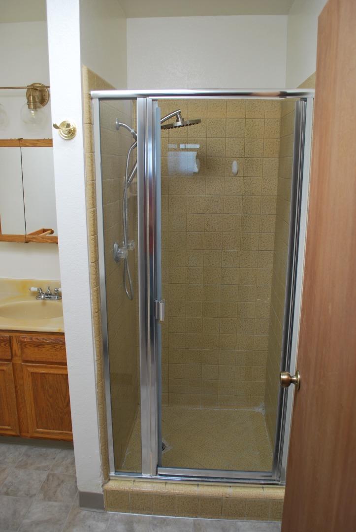 Detail Gallery Image 14 of 24 For 18761 Eisenhower St, Salinas,  CA 93906 - – Beds | – Baths