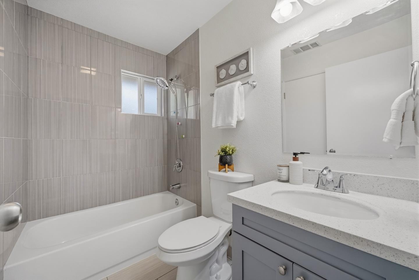 Detail Gallery Image 28 of 52 For 373 Dayton Ave, Santa Clara,  CA 95051 - 3 Beds | 2 Baths