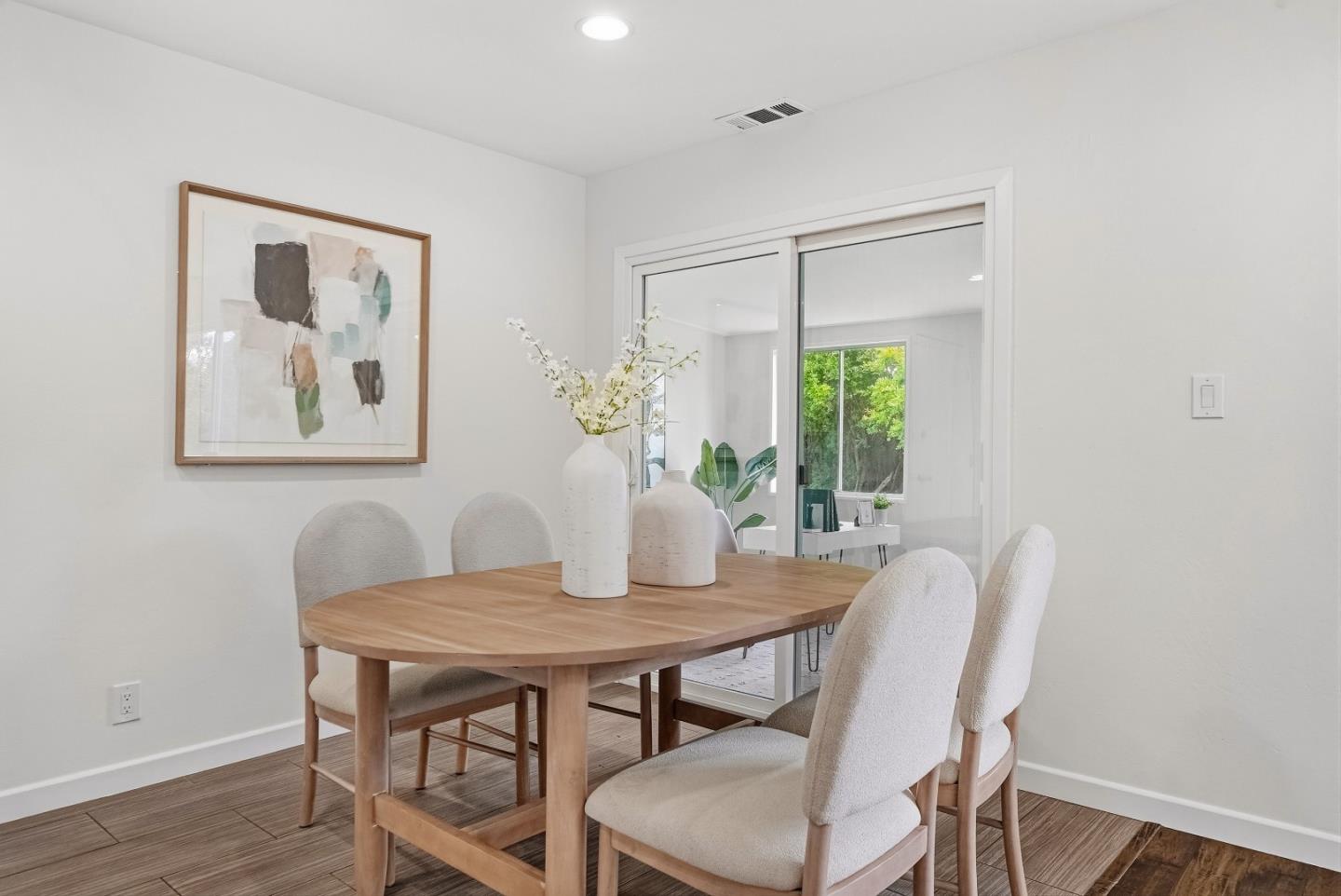 Detail Gallery Image 7 of 52 For 373 Dayton Ave, Santa Clara,  CA 95051 - 3 Beds | 2 Baths