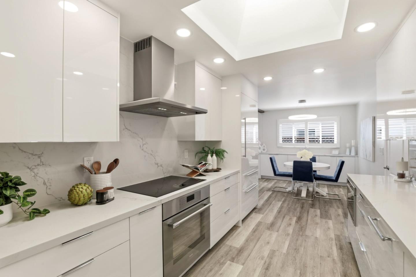 Detail Gallery Image 12 of 44 For 2524 Malaga Dr, San Jose,  CA 95125 - 3 Beds | 2 Baths