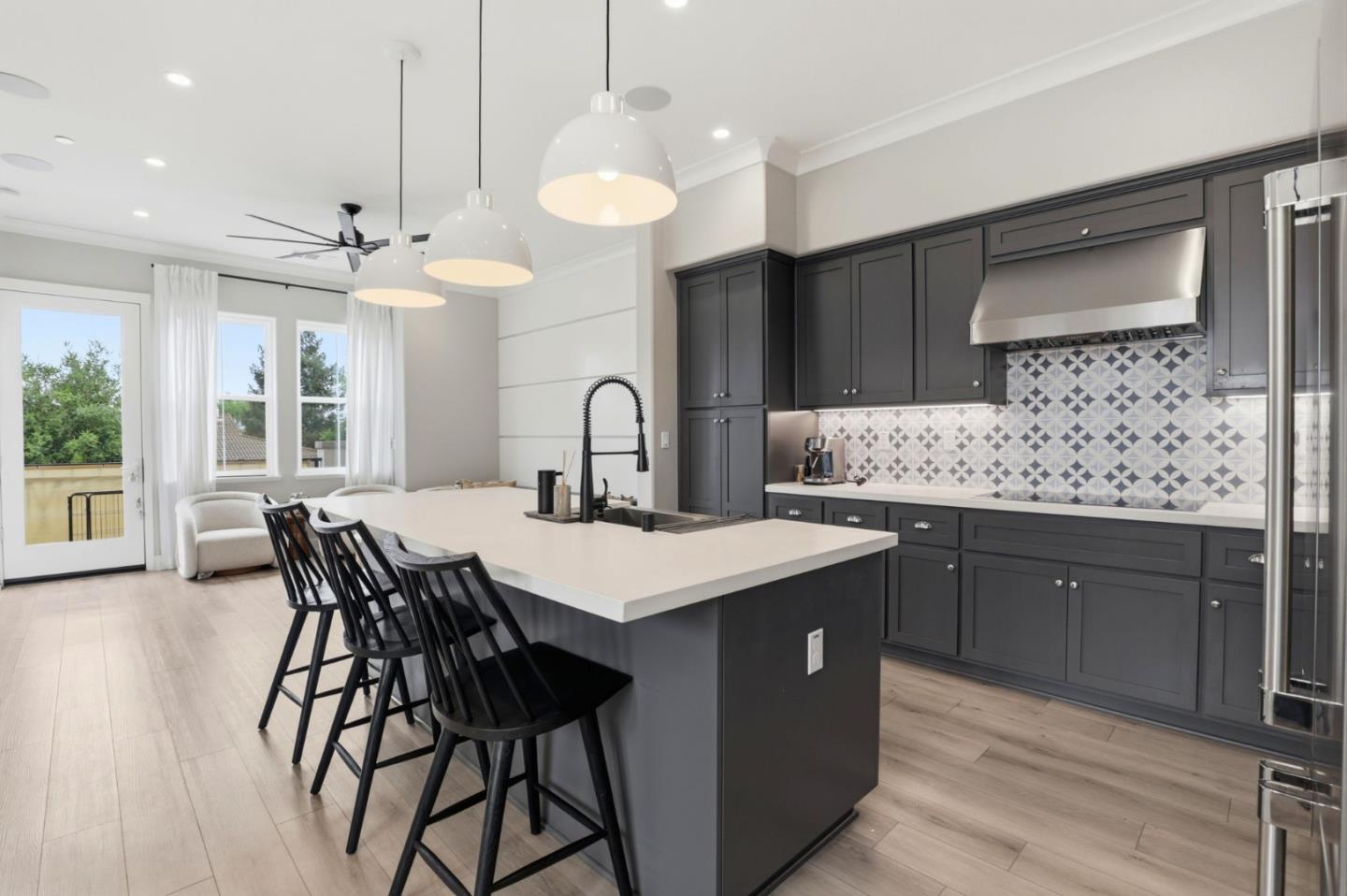 Detail Gallery Image 11 of 45 For 625 Los Castanos Dr #42,  Morgan Hill,  CA 95037 - 4 Beds | 4 Baths