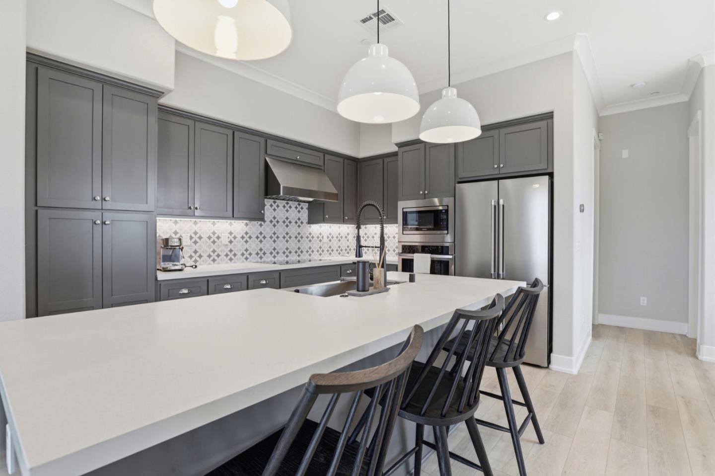 Detail Gallery Image 12 of 45 For 625 Los Castanos Dr #42,  Morgan Hill,  CA 95037 - 4 Beds | 4 Baths