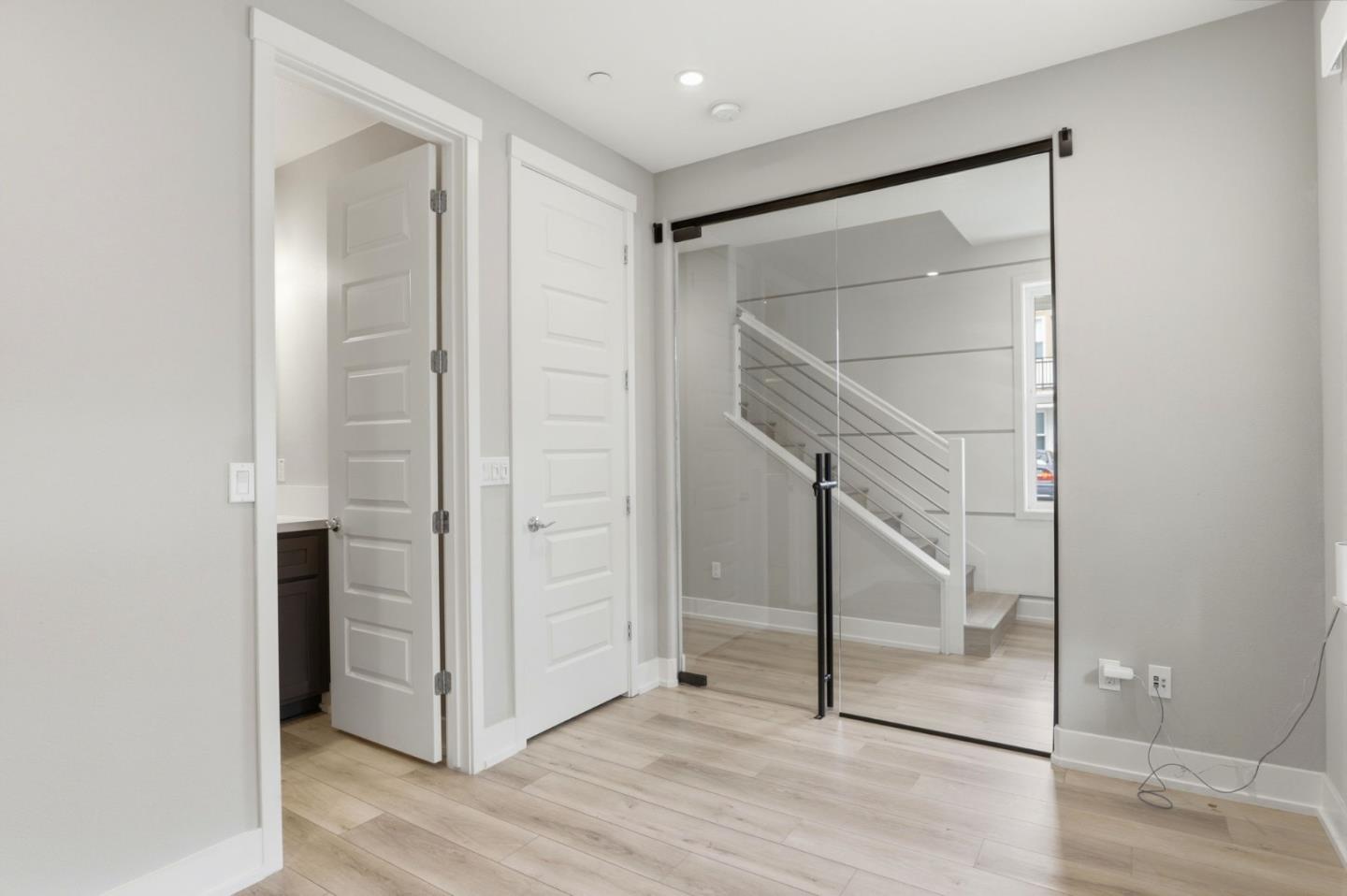 Detail Gallery Image 17 of 45 For 625 Los Castanos Dr #42,  Morgan Hill,  CA 95037 - 4 Beds | 4 Baths