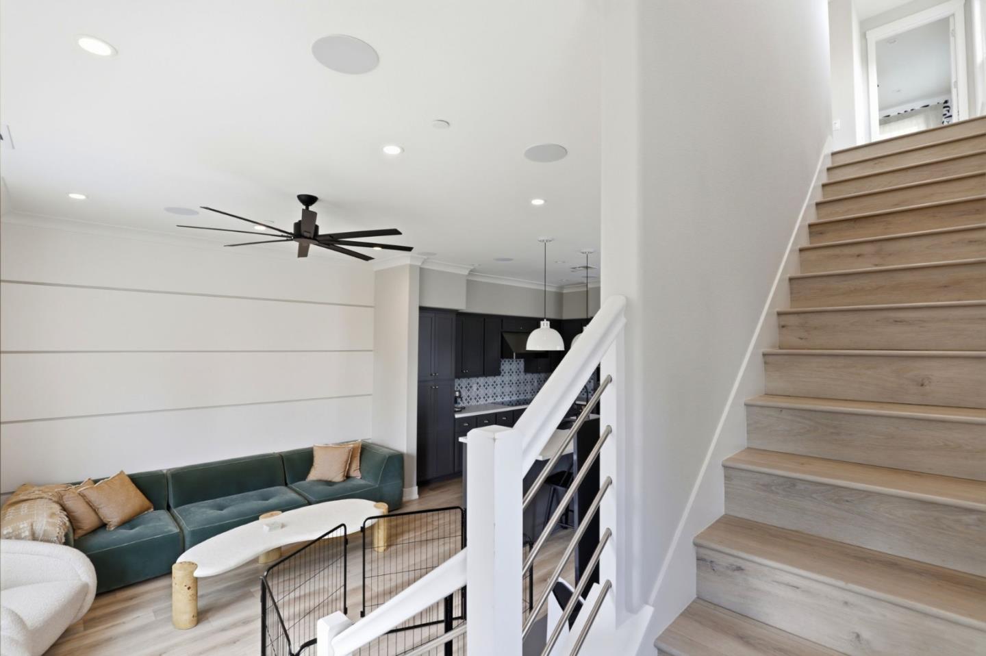 Detail Gallery Image 18 of 45 For 625 Los Castanos Dr #42,  Morgan Hill,  CA 95037 - 4 Beds | 4 Baths