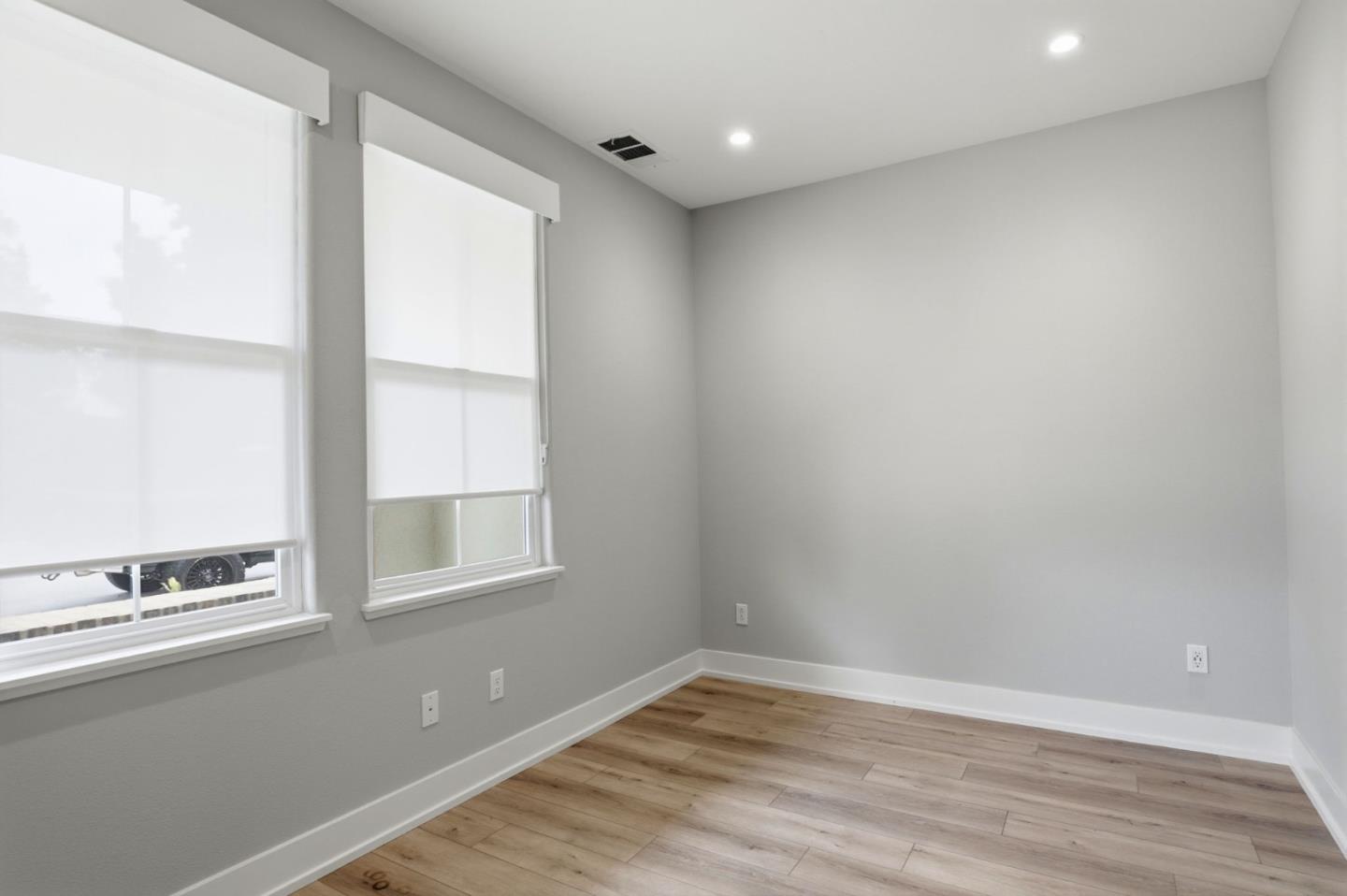 Detail Gallery Image 19 of 45 For 625 Los Castanos Dr #42,  Morgan Hill,  CA 95037 - 4 Beds | 4 Baths