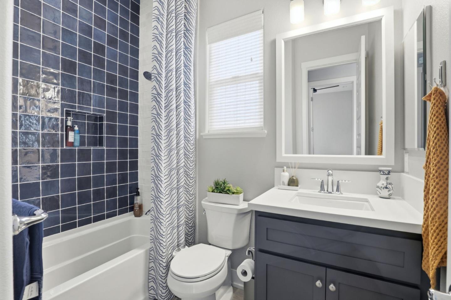 Detail Gallery Image 31 of 45 For 625 Los Castanos Dr #42,  Morgan Hill,  CA 95037 - 4 Beds | 4 Baths