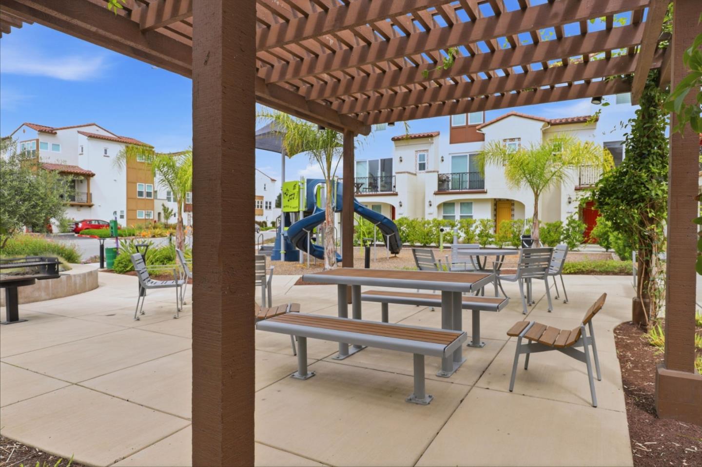 Detail Gallery Image 44 of 45 For 625 Los Castanos Dr #42,  Morgan Hill,  CA 95037 - 4 Beds | 4 Baths